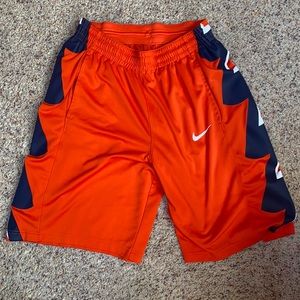 Nike Dri-Fit Mens Large shorts